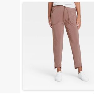 Womens Athleisure pants All in Motion M Mauve